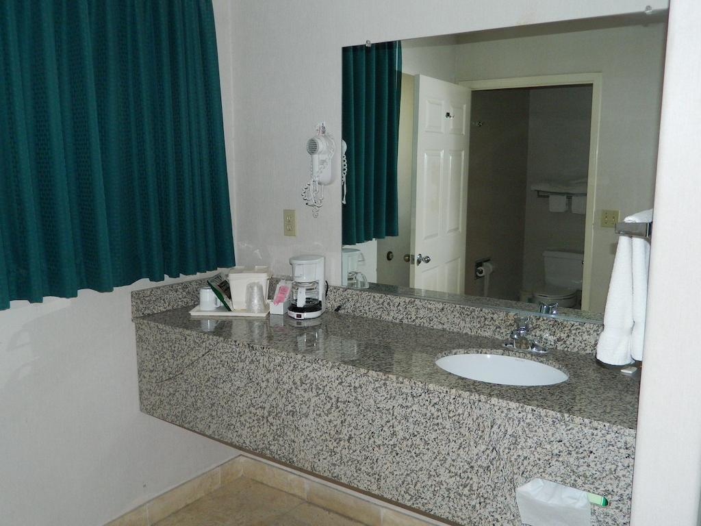 Capital Suites ไบลท์ ห้อง รูปภาพ