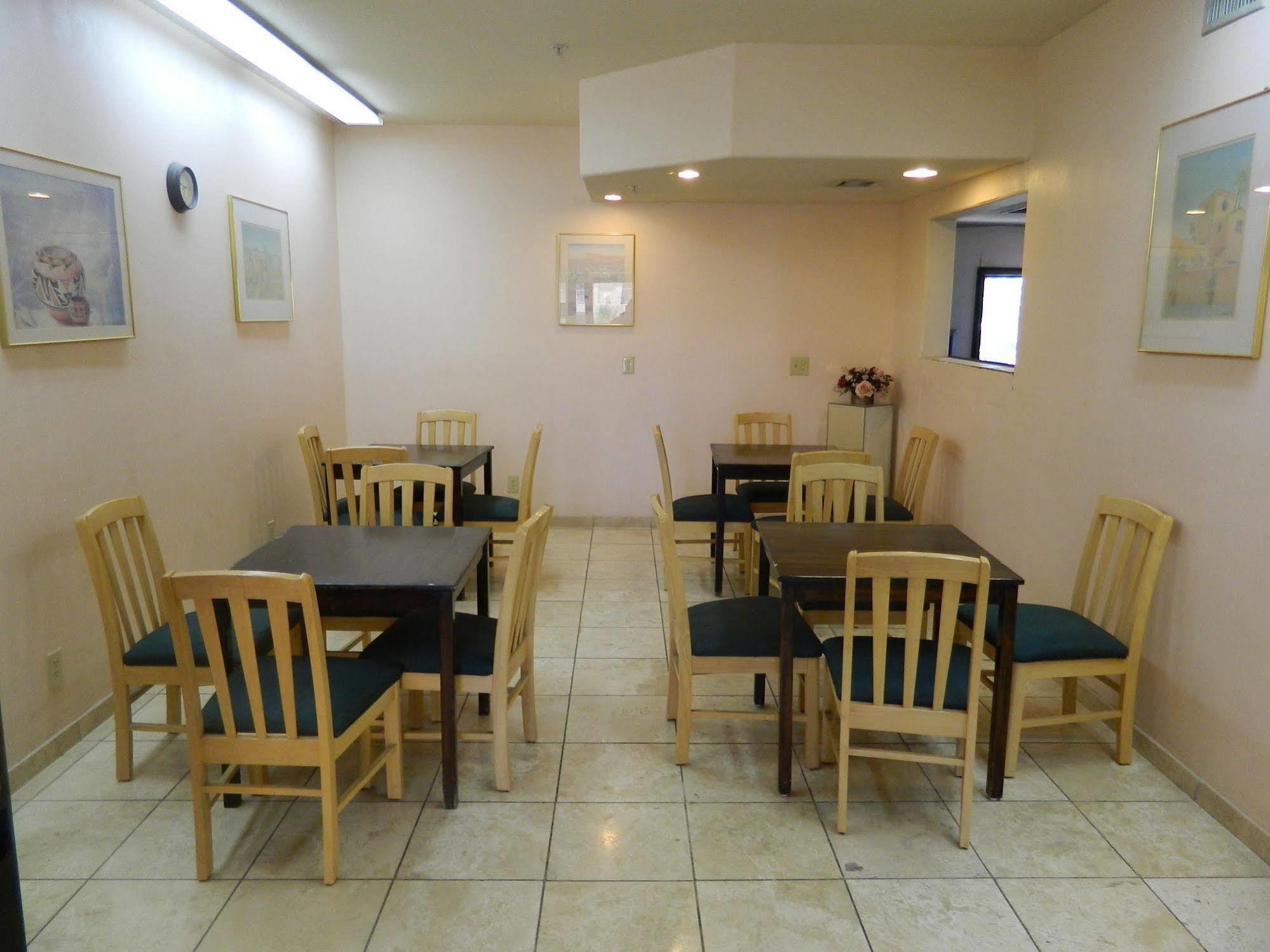 Capital Suites ไบลท์ ภายนอก รูปภาพ